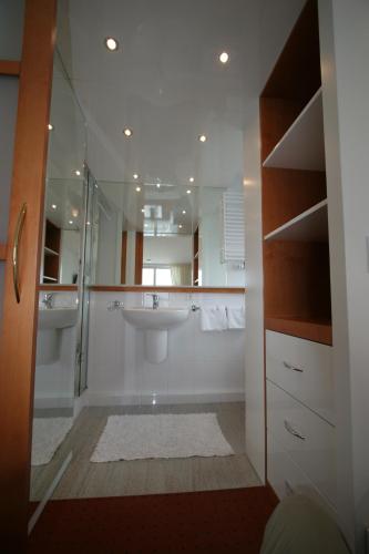Ein Badezimmer in der Unterkunft Hanseat