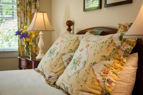 Chanticleer Inn Bed & Breakfast – Photos 5