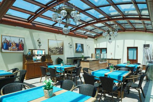 Restaurace v ubytování Bursa İpekyolu Hotel