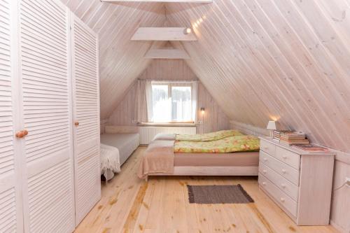 White Cottage 객실 침대