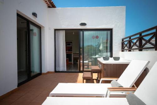 Μπαλκόνι ή βεράντα στο Vanilla Garden Boutique Hotel - Adults Only