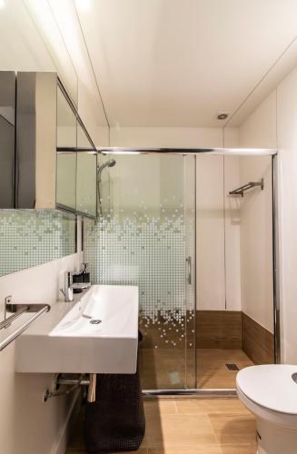 BmyGuest - Oura Beach Studio I