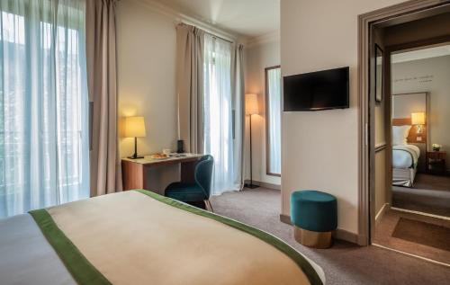 Hôtel Le Tourville by Inwood Hotels photo 46