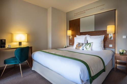 Hôtel Le Tourville by Inwood Hotels photo 40
