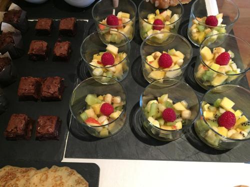 Φαγητό σε αυτό το ξενοδοχείο ή κάπου εκεί κοντά