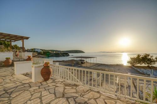 Gallery image of Agerino in Moutsouna Naxos