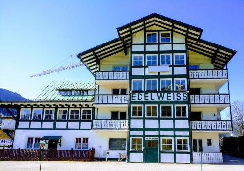 Pension Edelweiss Top 25 - Dachstein West