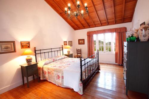 Postel nebo postele na pokoji v ubytování Casa Rural La Asomadita