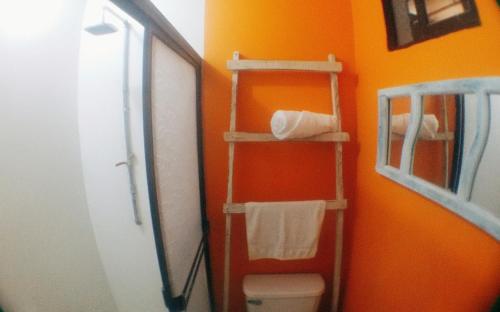 Koupelna v ubytování QuillaHost Guesthouse