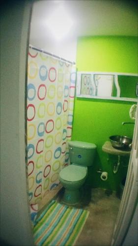 Koupelna v ubytování QuillaHost Guesthouse
