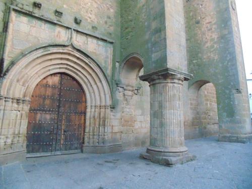 Gambar di galeri bagi Apartamentos 14DeSande di Cáceres