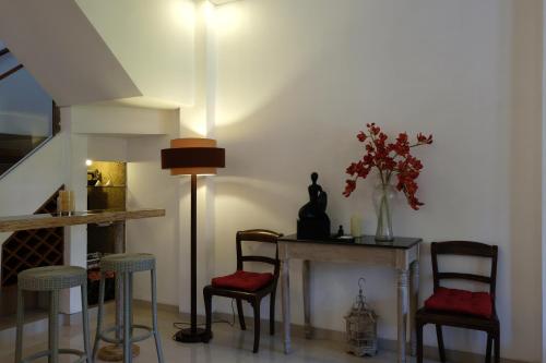 Χώρος καθιστικού στο Villa Celavi 77