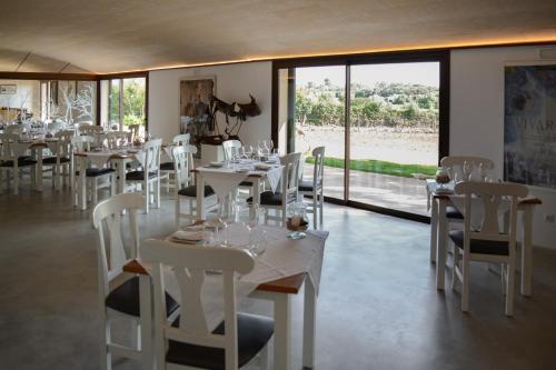En restaurant eller et spisested på Finca Agroturismo Son Menut