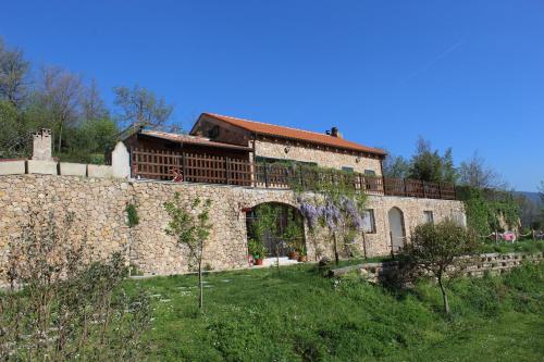 Το κτήριο όπου στεγάζεται  το bed & breakfast