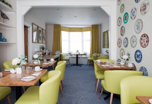 Sea Spray Hotel photo 32
