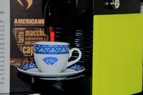 Utensilios para hacer té y café en National Hotel - Jerusalem