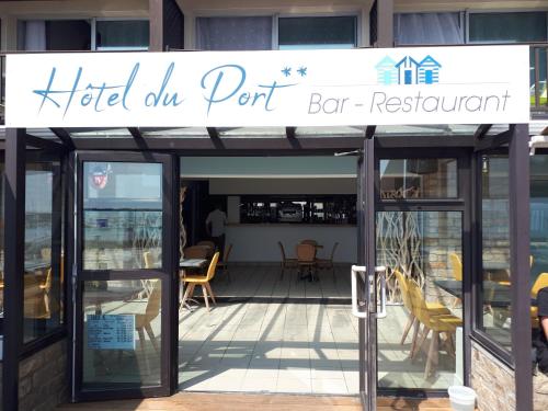 Galeriebild der Unterkunft Hôtel du Port Bar Restaurant in Sarzeau