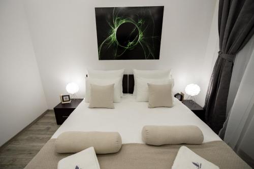 Легло или легла в стая в CENTAR Lux