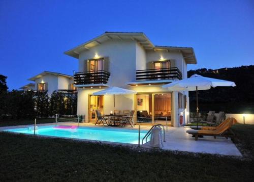 Gallery image of Casa Smaragdi Villas in Lefkada