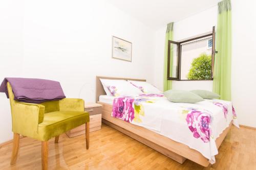 Holiday home Ruzmarin
