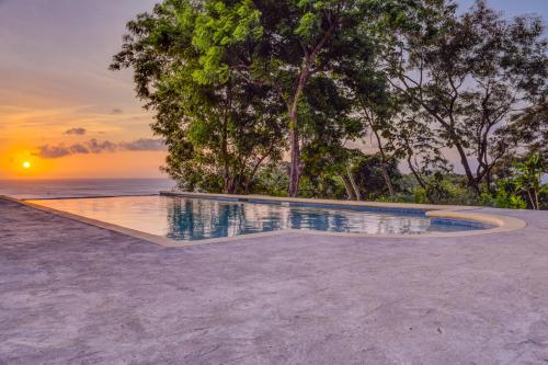 Piscina en o cerca de SeaScape Roatan