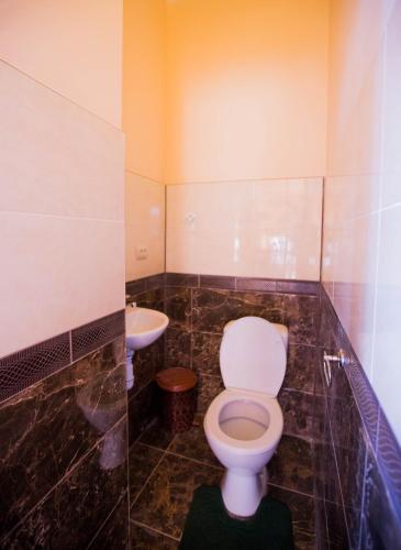 Guest House in Drachinoにあるバスルーム