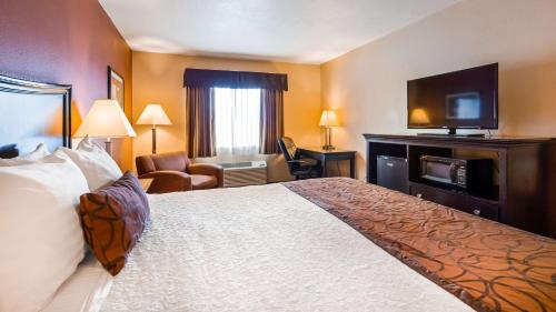 Best Western Plus Corning Inn – Photos 5