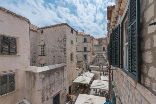 La Piazza Apartment