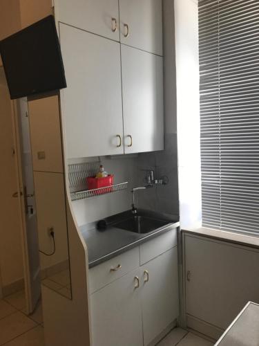 Kuchyňa alebo kuchynka v ubytovaní Studio Larla