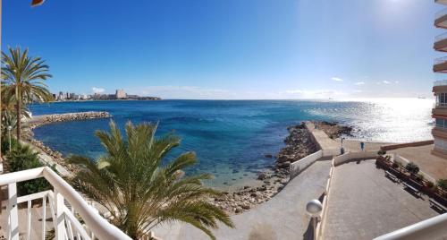 Apartment Albufereta with sea view, Alicante – Bijgewerkte ...