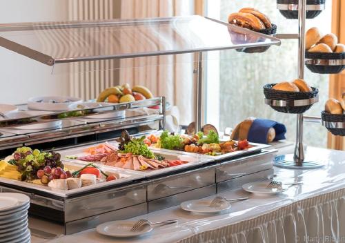 Mad på pensionatet eller i nærheden