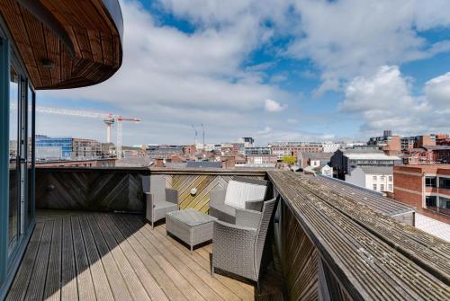 Balkoni atau teres di The Print Works Apartments
