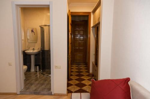 Imagen de la galería de Holiday Rooms, en Tiflis