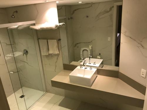 Kylpyhuone majoituspaikassa Fresh Hotel