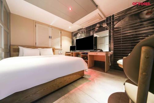 Gallery image of Goodstay Grand Motel Chuncheon in Chuncheon