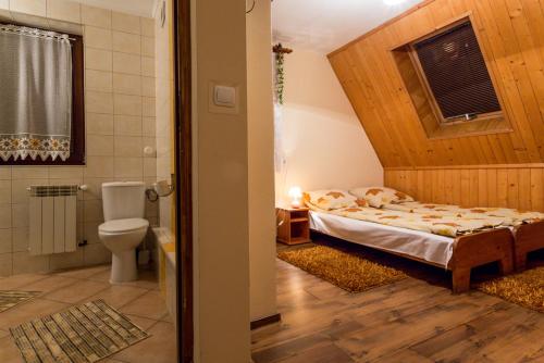 Kúpeľňa v ubytovaní Pokoje SIUCHAJSKO