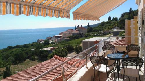 ムリニにあるApartments Vita - Modern apartments with a beautiful view of the Adriatic seaのギャラリーの写真