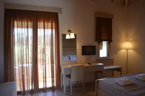 Gallery image of Aligis Studios in Katelios