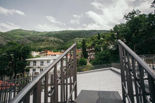Een balkon of terras bij Apartament LiLi