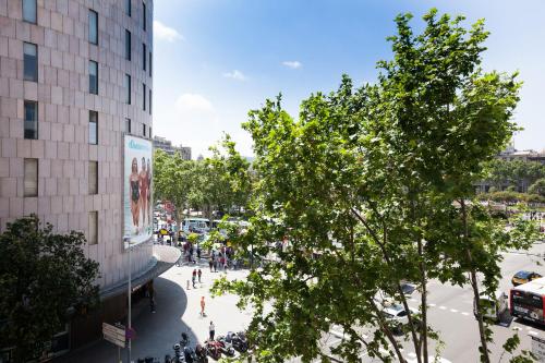 Akira Flats Plaza Catalunya Centric apartments