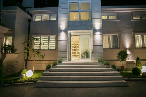 Garni Hotel D10の外観または入り口