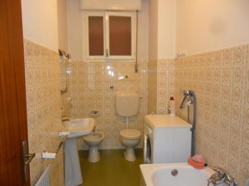 A bathroom at La zucca violina