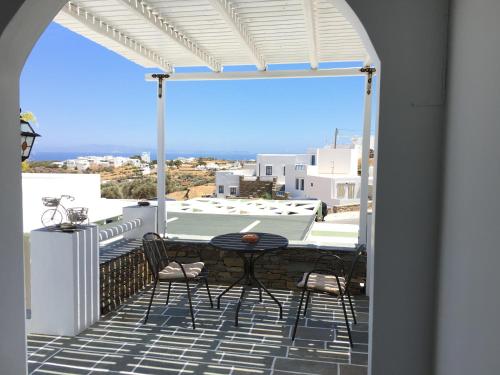 Gallery image of Margarita Guesthouse in Apollonia