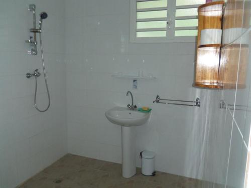 Ванна кімната в La Belle Creole