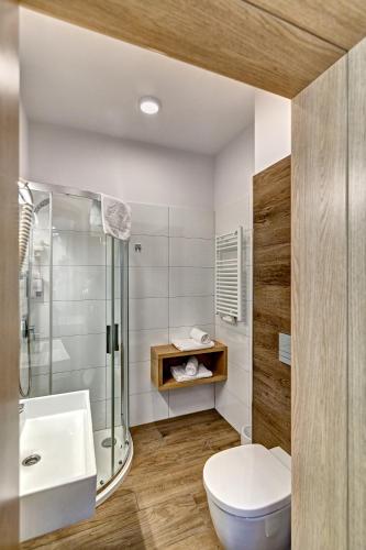 Ένα μπάνιο στο Joyinn Aparthotel