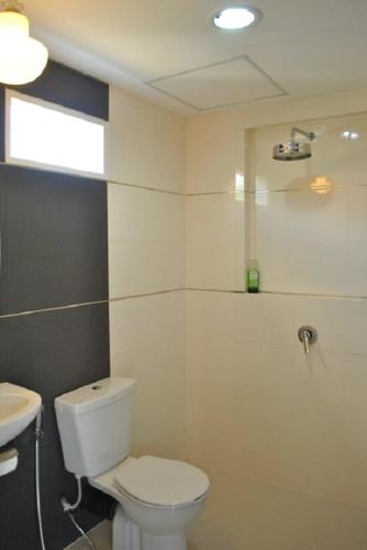 Koupelna v ubytování O.U.M. Hotel - โรงแรมโอยูเอ็ม