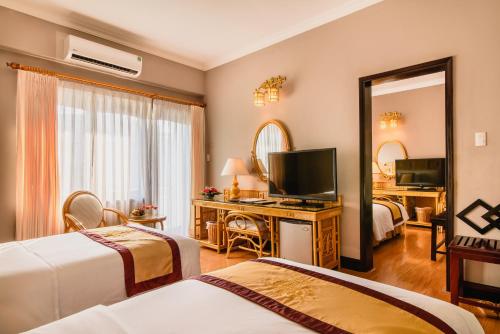 
TV/Unterhaltungsangebot in der Unterkunft Huong Giang Hotel Resort & Spa
