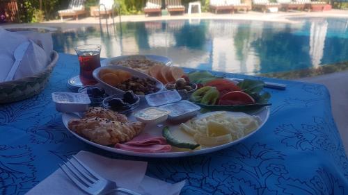 Essen im Hotel oder in der Nähe
