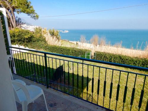 N128 - Numana, trilocale vista mare a 200mt dalla spiaggia