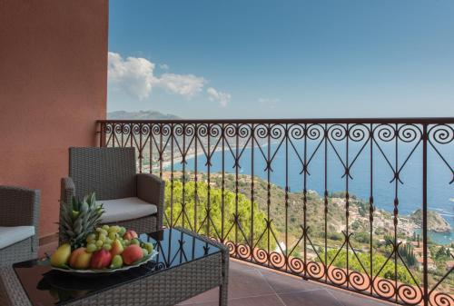 Afbeelding uit fotogalerij van Grand Hotel Miramare in Taormina